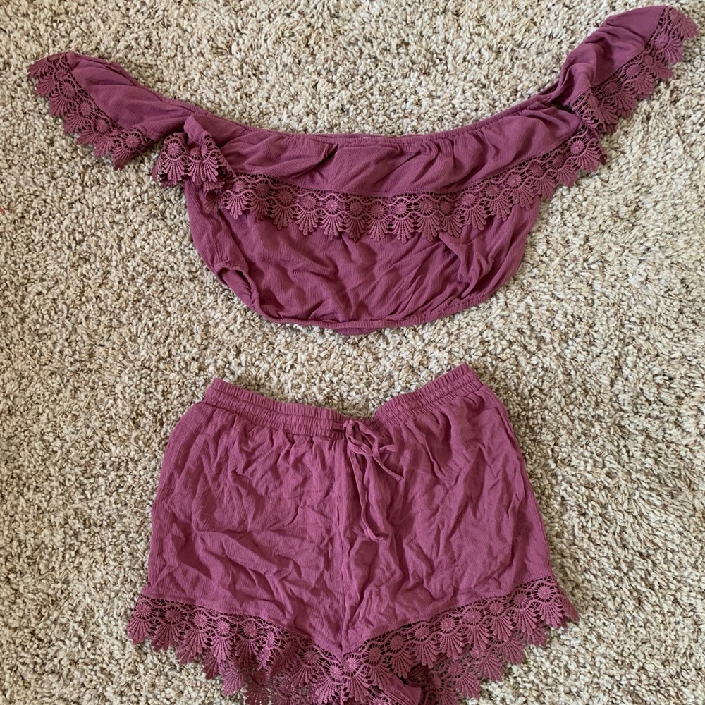 Two piece set